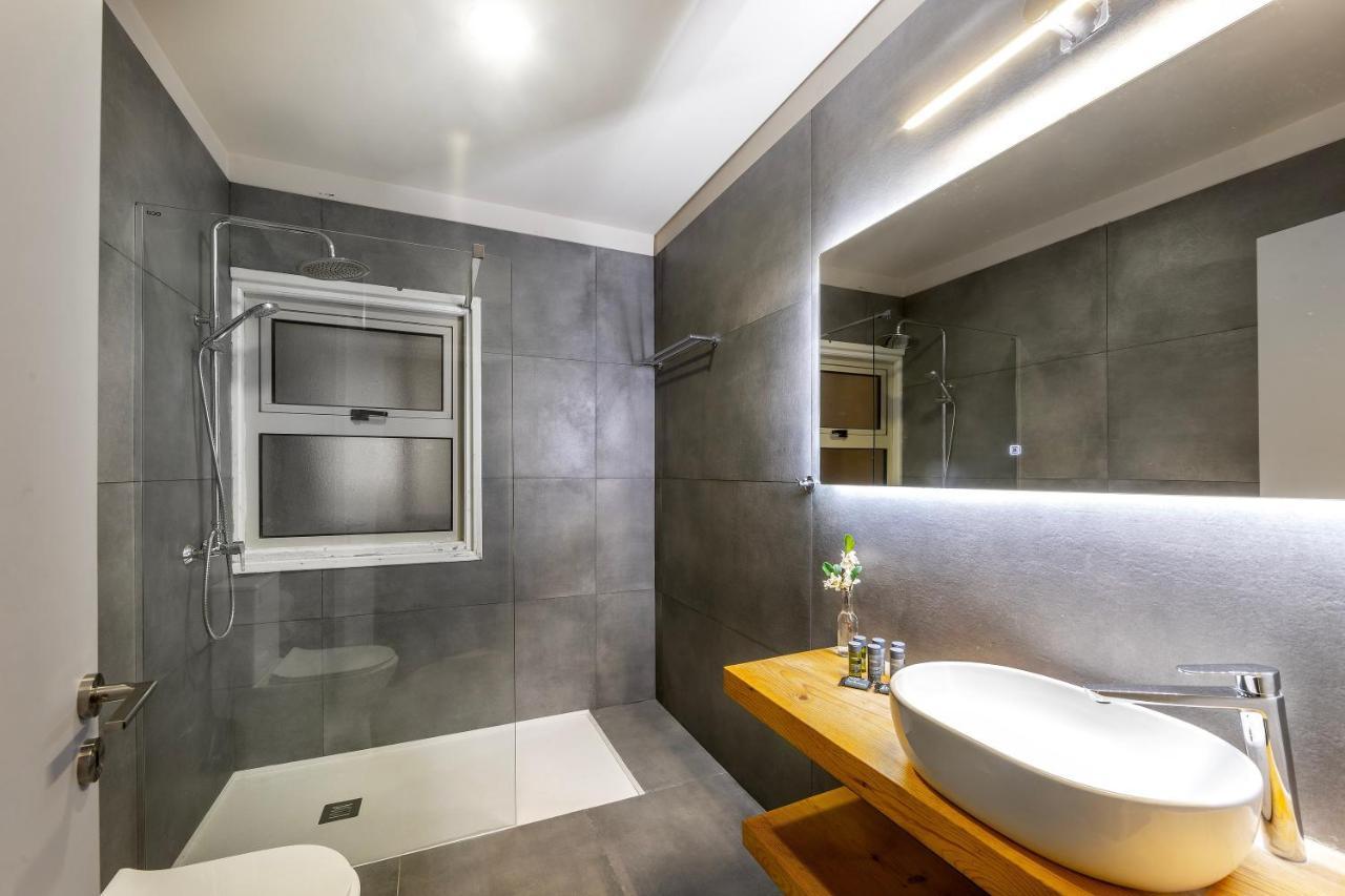 Mackenzie Beachfront Eftyhia Suite Larnaka Exterior foto